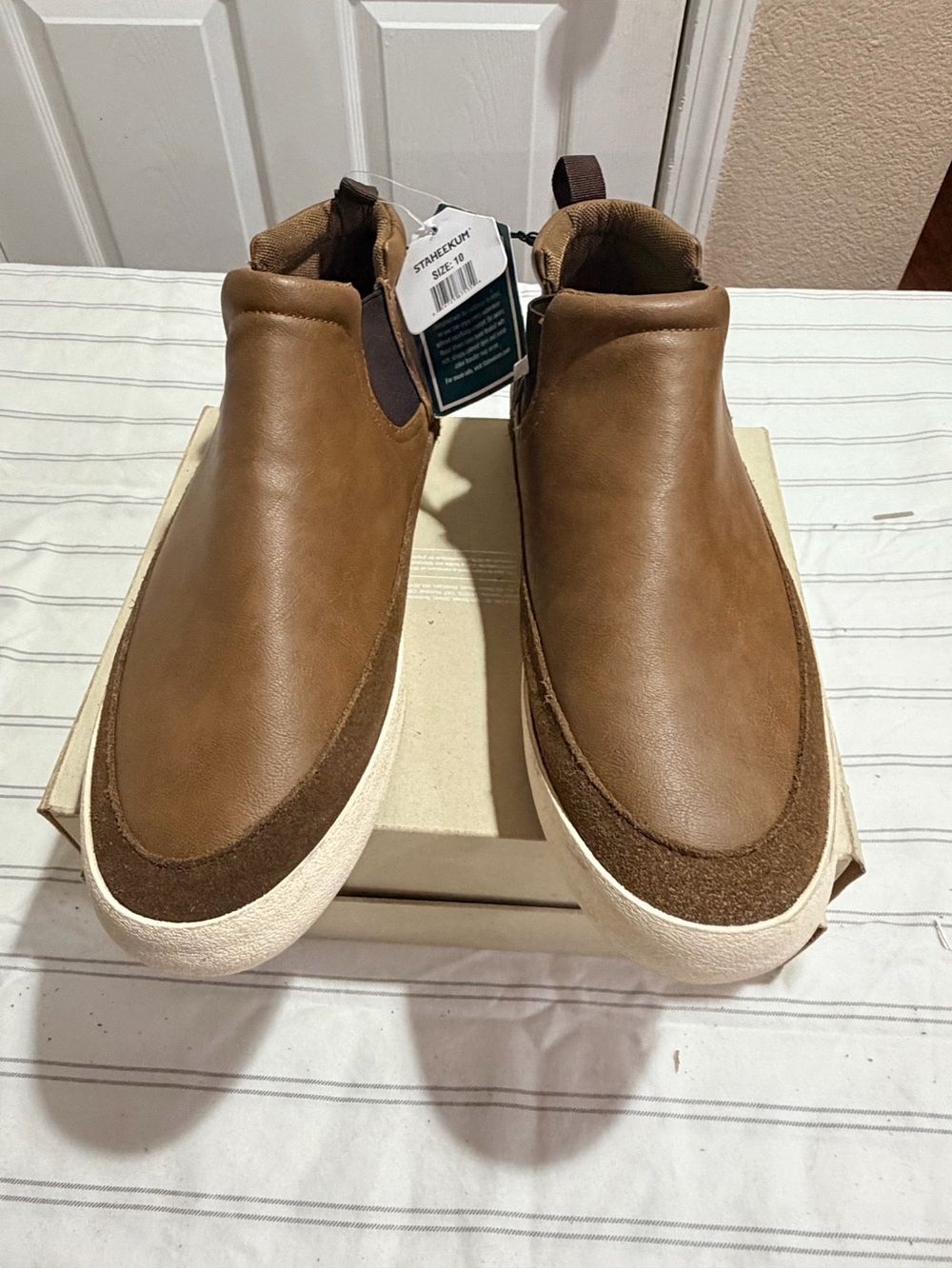 Men's Brown Leather-Style Slip-On Boots with White Sole